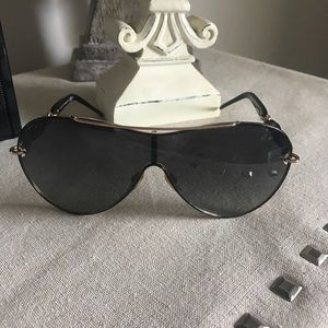 Authentic Gucci sunglasses